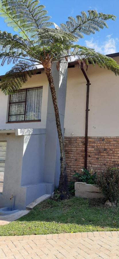 Cozy Guest Hotel Graskop Bagian luar foto